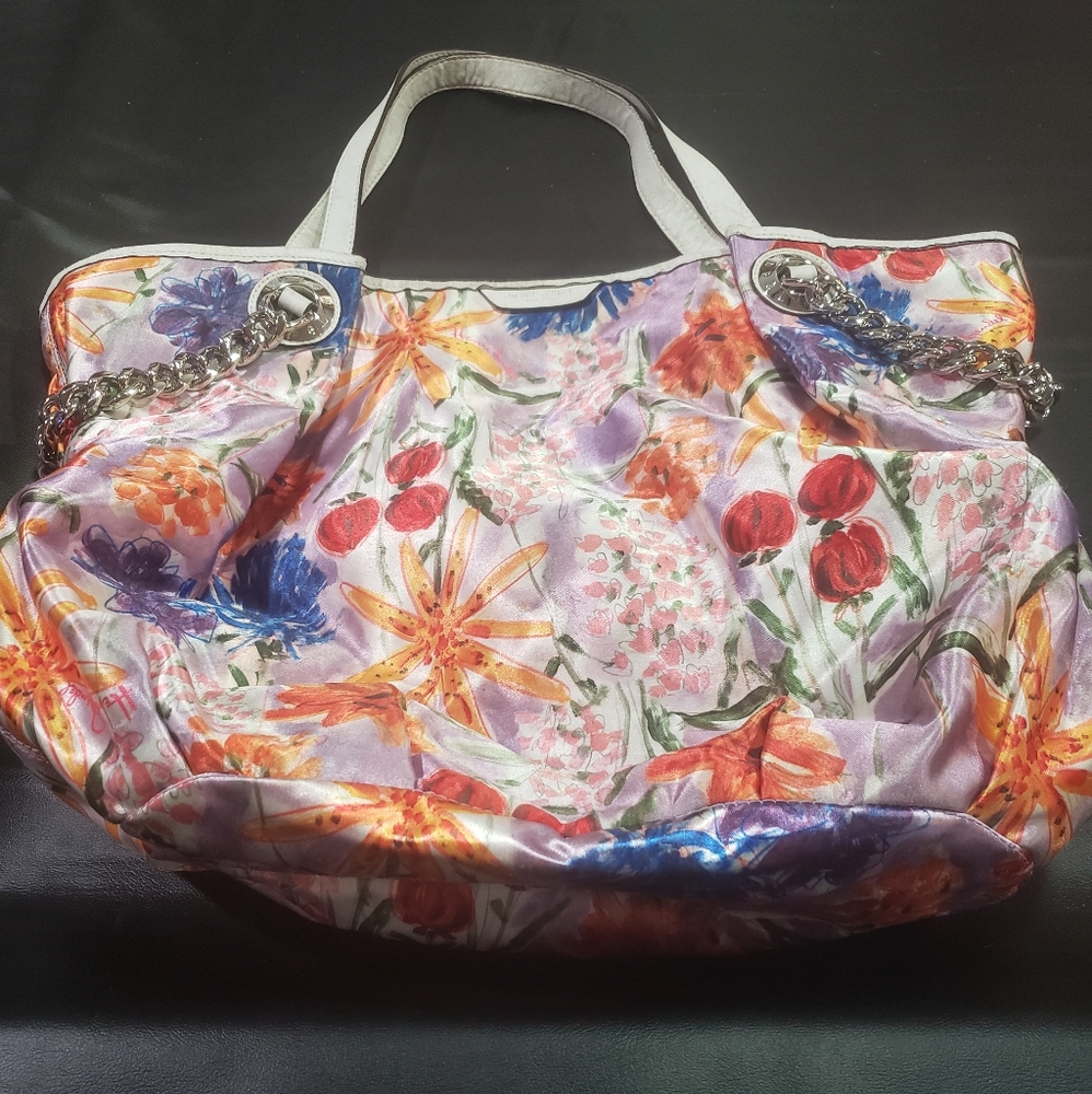 HOLD FIRM Henri Bendel Graphic Shopper Tote